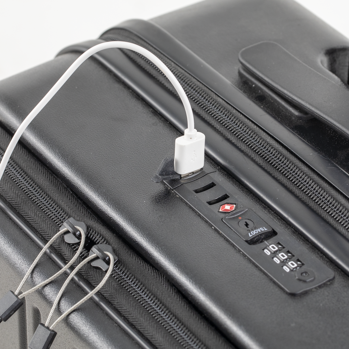 Dellonda Cabin Size Luggage with Laptop Compartments & Dual TSA Lock