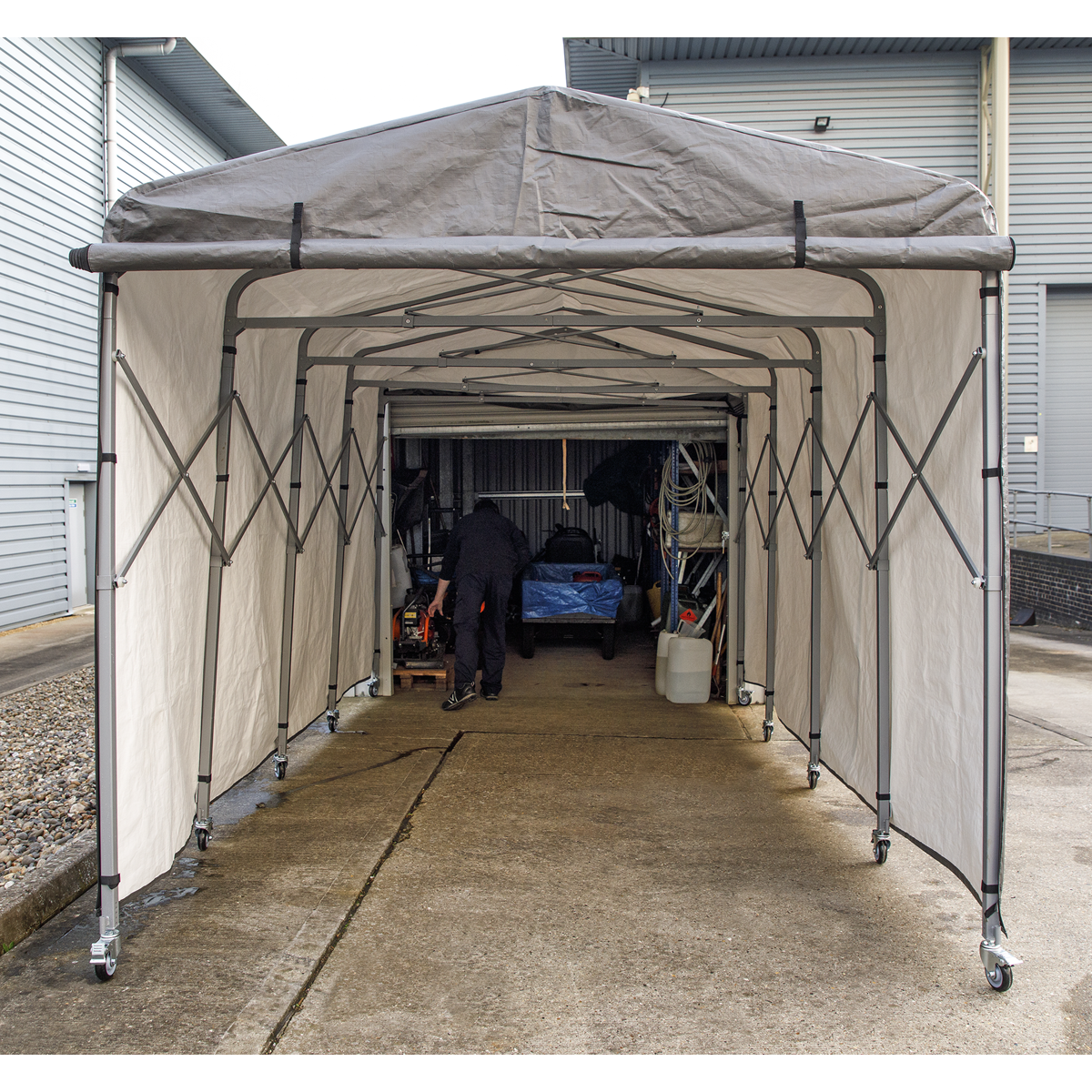 Extending Steel Garage Extension 2.5 x 4.5 x 2.5m