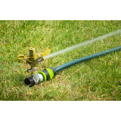 Pulsating Water Sprinkler on Metal Spike