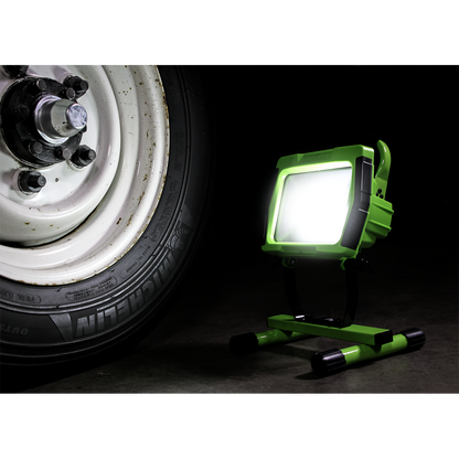 Rechargeable Portable Floodlight 10W SMD LED