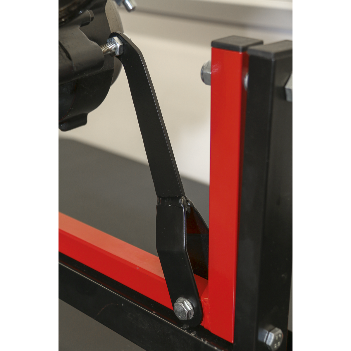 Motorcycle Engine Stand, Single/Twin Cylinder 30kg Capacity