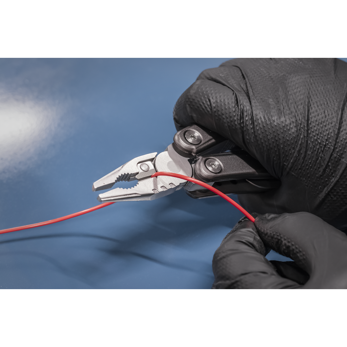 Premier 14-Function Multi-Tool