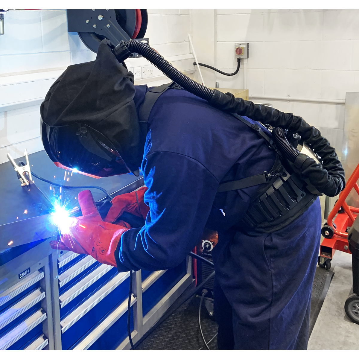 Auto Darkening Welding Helmet with TH3 Powered Air Purifying Respirator (PAPR)