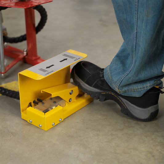 Air Operated Coil Spring Compressor