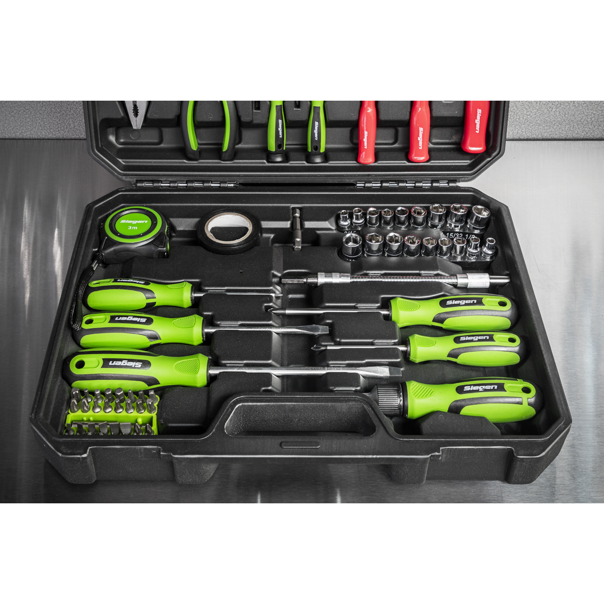 Siegen Tool Kit 73pc