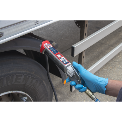 PCL Professional Tyre Inflator with 2.5m Hose & Clip-On Connector