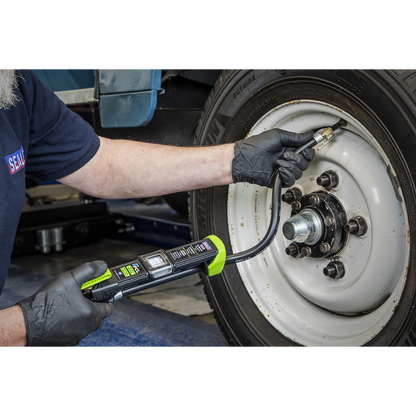 PCL Airlite Eco Tyre Inflator with Clip-On Connector