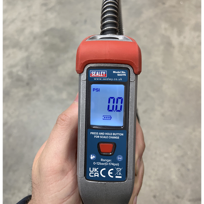 Digital Tyre Inflator with 2.7m Hose & Clip-On Connector
