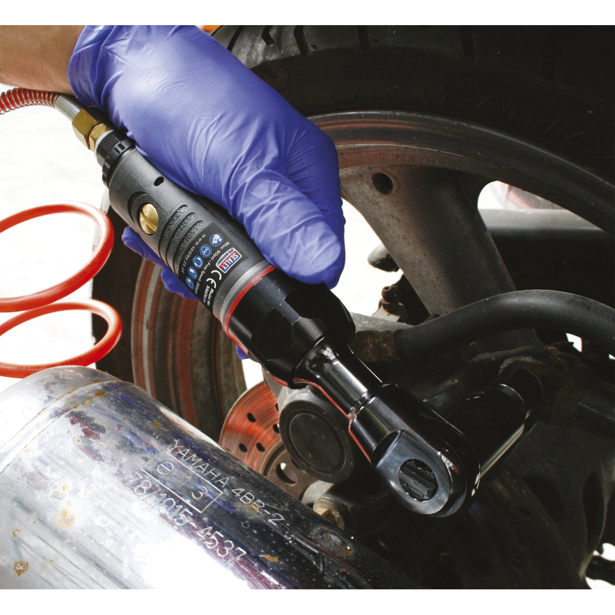 Premier Compact Air Ratchet Wrench