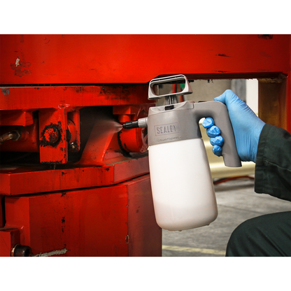 Premier Industrial Pressure Sprayer with Viton® Seals