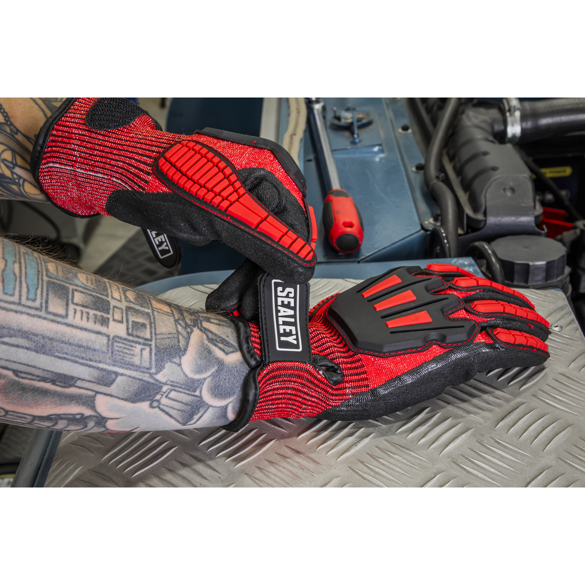Cut & Impact Resistant Gloves