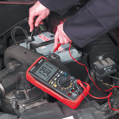 15-Function Digital Automotive Multimeter with Bar Graph/PC Link