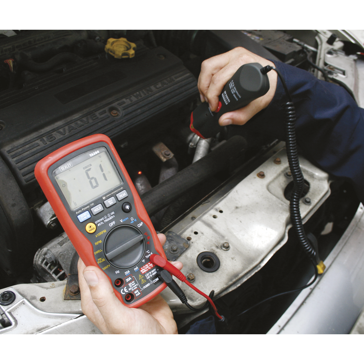 15-Function Digital Automotive Multimeter with Inductive Coupler/Infrared Temperature Probe