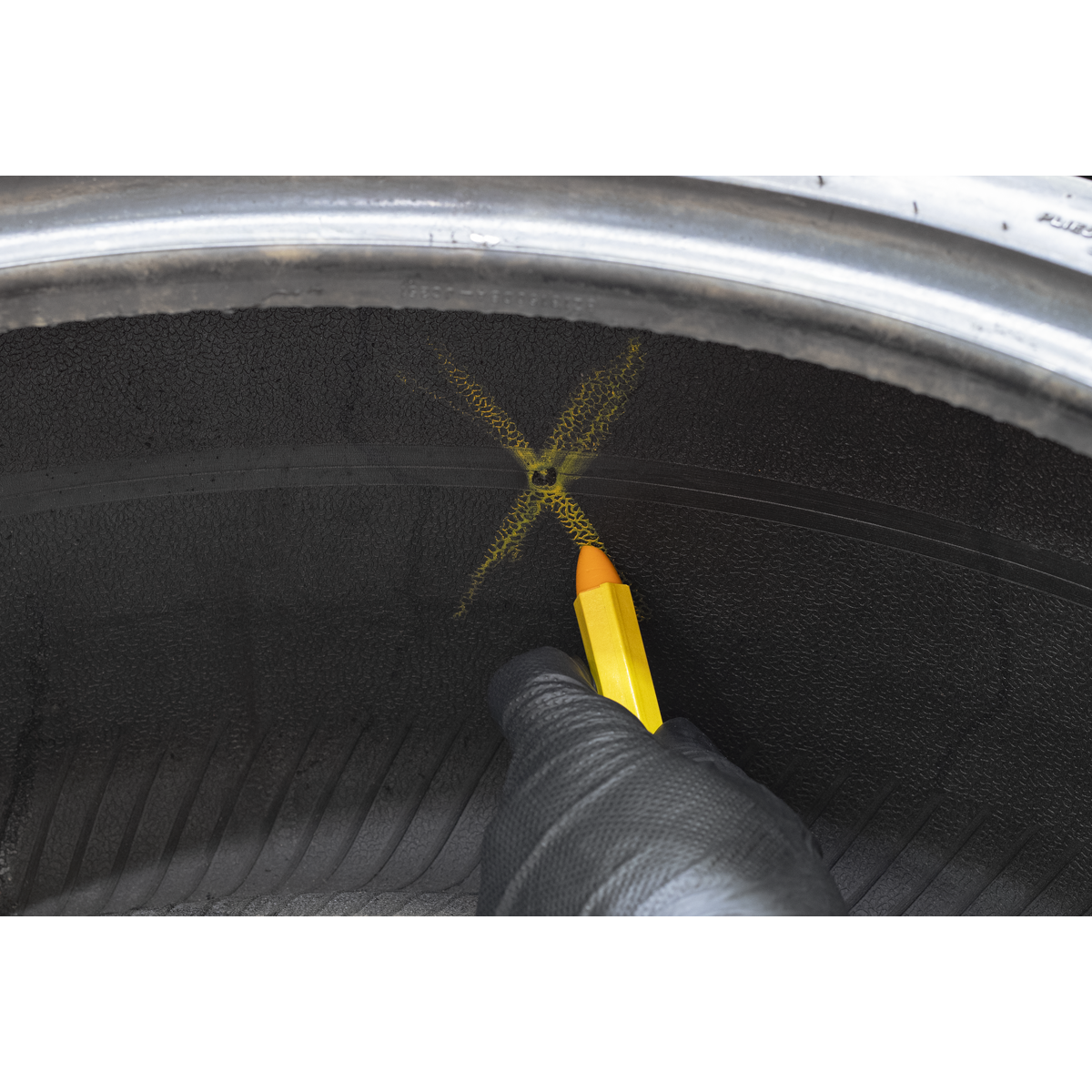 Tyre Marking Crayon, Yellow - Pack of 6